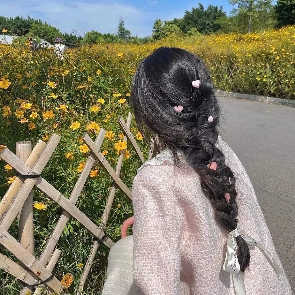 闯入星河的微光